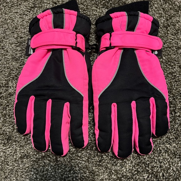 Joe Boxer Kids - Pink and Black gloves sz L/XL - Picture 1 of 7